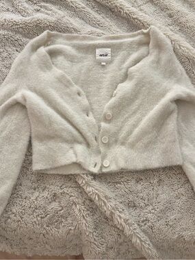Aerie Fuzzy Cropped Cardigan